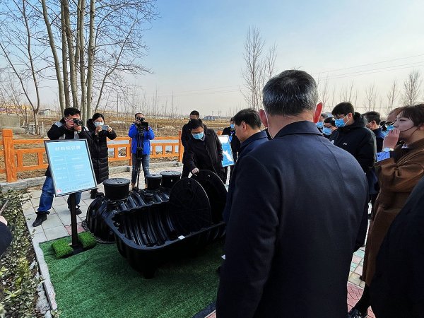 鹏洲塑业排水管材管件在省生态环保重大工程项目观摩会受关注